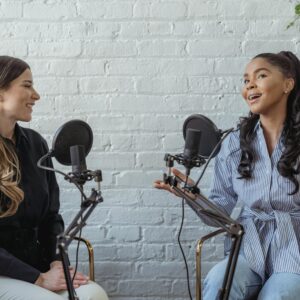 Top 9 Microphones for Crisp and Clear Audio Recording for Podcasters
